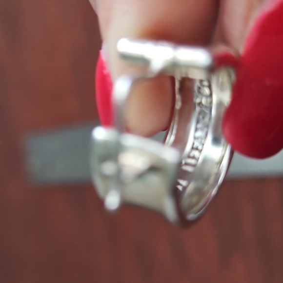 Tiffany & Co. Silver Cuff Bracelet Small and Huggie Earrings - Picture 5 of 5